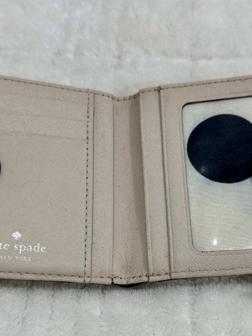 Kate Spade Bifold Small Snap Wallet - Picture 3 of 3